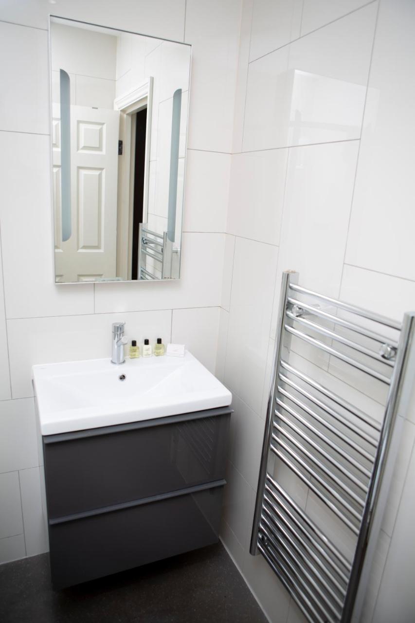 Apt 1, Trafalgar Square 1St Floor By Indigo Flats Λονδίνο Εξωτερικό φωτογραφία